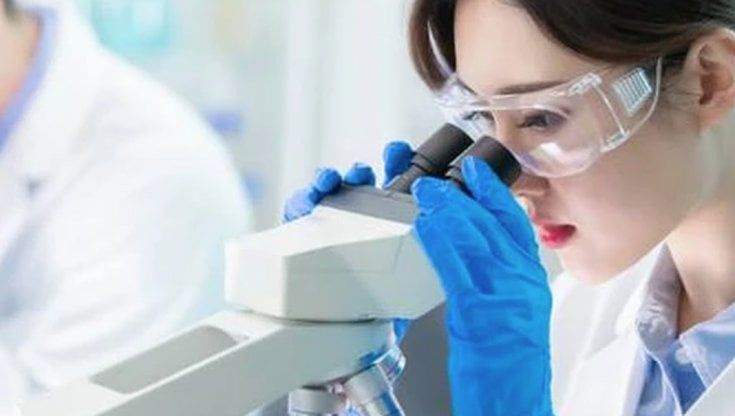 Il non-profit al governo: "Attuare il contributo per la ricerca biomedica"