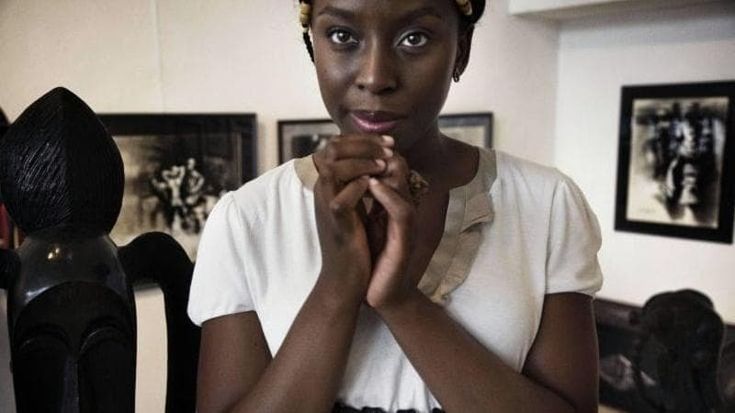 La denuncia di Chimamanda Ngozi Adichie: “Mio figlio morto per negligenza criminale”