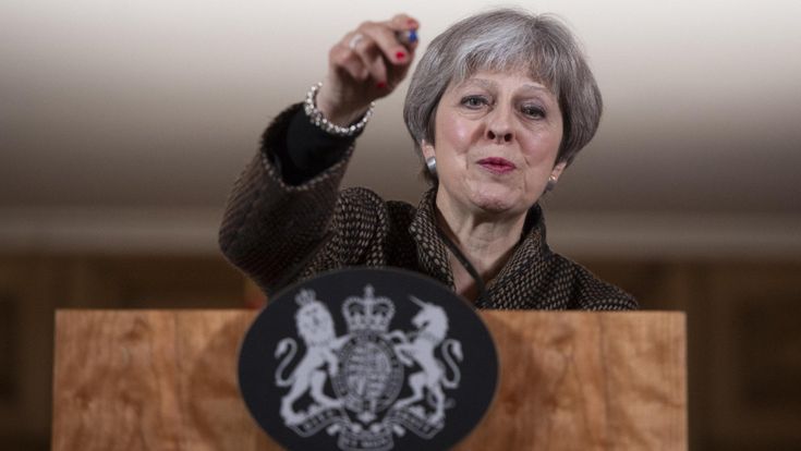 Se Theresa May sulla Brexit recita Churchill
