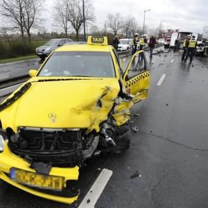 Budapest, incidenti stradale per i greci di Verona e Chievo: tanta paura, illesi