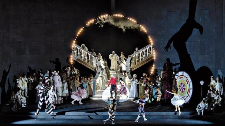 Seduzione e paura del vuoto, il ritorno di Faust alla Scala. La prima a rischio sciopero