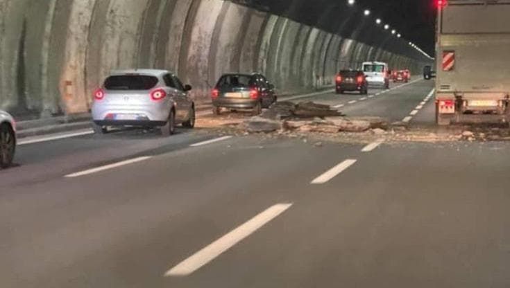 Galleria Berté, due periti per scoprire la verità sul crollo: “Difetti o mancata manutenzione”