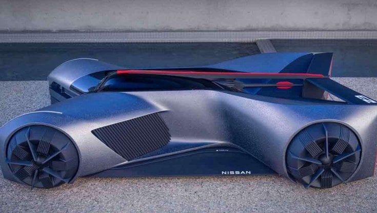 Provocazione Nissan, l'auto che si guida "crocifissi"