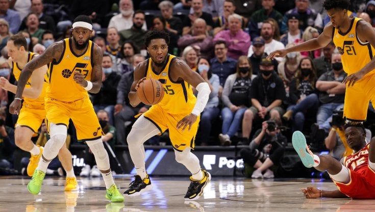 Nba, Utah stende Atlanta. Ok Milwaukee e Clippers