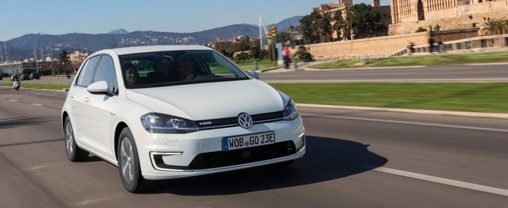 Il popolo della rete ha deciso: "Golf auto dell'anno 2017"