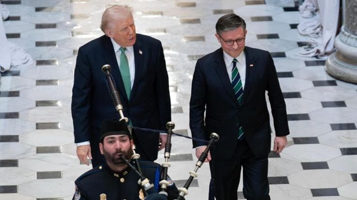 Trump, attacco alla Nato: “Commette errori stupidi, l’alleanza ormai è inutile”