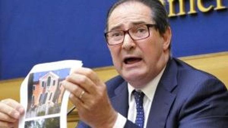 Galan: “Costretto a patteggiare sul Mose e a mentire sul caso Ruby”