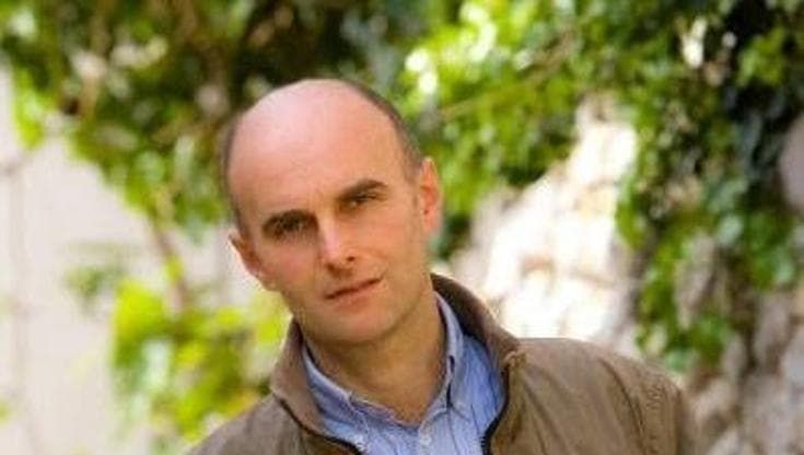 Salento, consigliere comunale pestato da due uomini incappucciati: aveva denunciato abusi nei lidi
