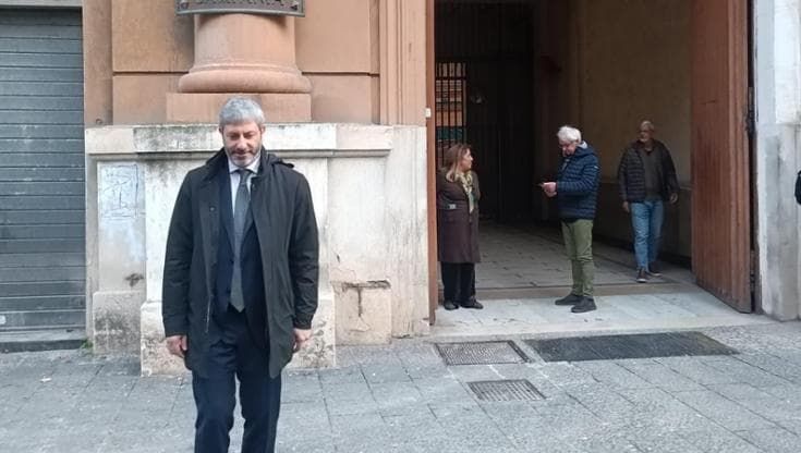 Fico attacca il “sistema De Luca” verifiche su manager e fondi Ue Seconda giornata in Regione da neo presidente, dirigenti a rapporto