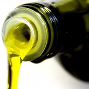 Olio tunisino, via libera dell’Ue all’import extra di 70mila tonnellate in due anni