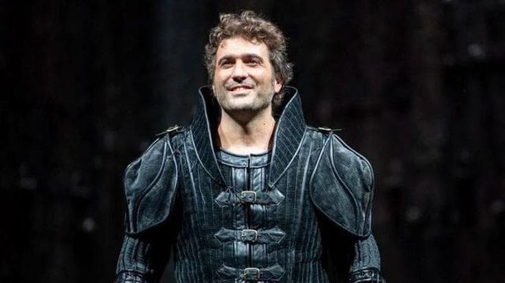 “Carmina Burana”, tre cori e tre solisti per il via della Sinfonica