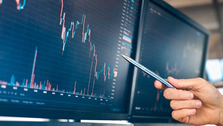 RBC BlueBay: "La correlazione azioni-bond tornerà negativa nel 2023. Timori per la crescita"