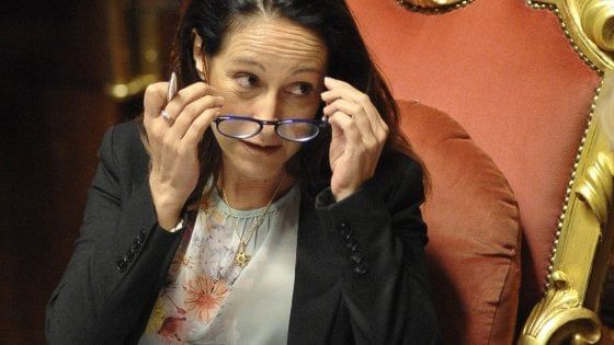 Caso Taverna, il Tribunale rigetta il ricorso della madre: "Inquilina abusiva, ora lasci la casa popolare a Roma"