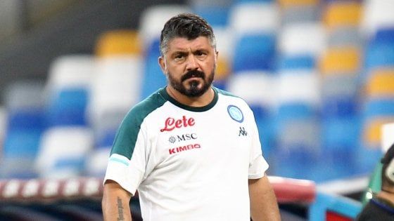 Napoli, sei ore di volo per un  allenamento... Ora Gattuso dovrà scegliere al buio