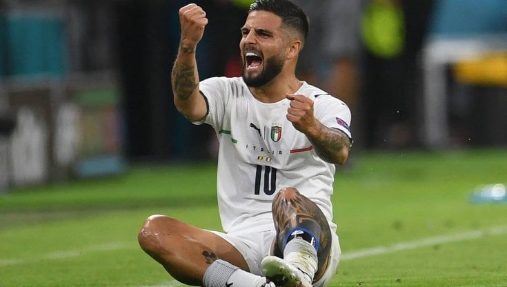 Azzurro Insigne, il gol dei sogni con la maglia numero 10
