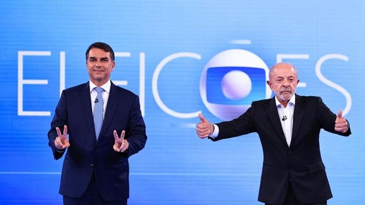 L’autogol di Bolsonaro alla vigilia del voto, deride Lula sul dito mancante. Il presidente: “L’ho perso in fabbrica a 17 anni”