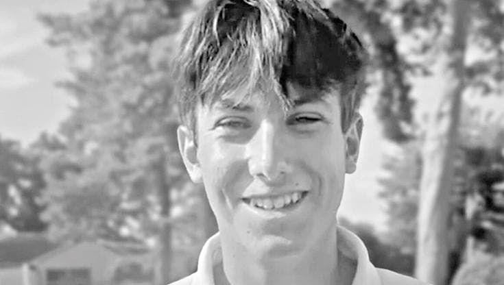 Tragedia di Crans-Montana, il dolore e l’abisso dell’attesa per la famiglia di Emanuele