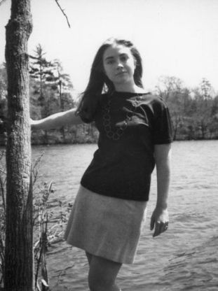 La giovane Hillary Clinton: il college, la laurea, l'incontro con Bill 