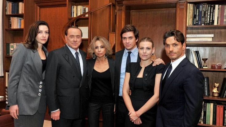 Fininvest, ai figli Berlusconi dividendo da 150 milioni. Vola l’utile