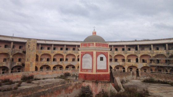 Il carcere di Santo Stefano, rudere di un sacrario, tornerà a vivere
