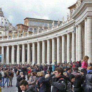Piazza San Pietro, restyling immacolato