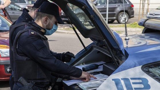 Coronavirus in Lombardia: festa in casa a Pavia, sanzionati sei giovani