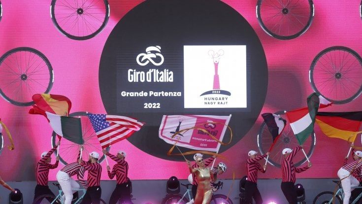 Giro, svolta epocale: la Rai non produrrà le immagini della corsa