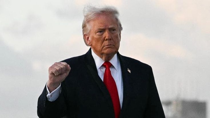 Trump: “Vinciamo sempre noi. La Cina non osi mandare armi all’Iran”