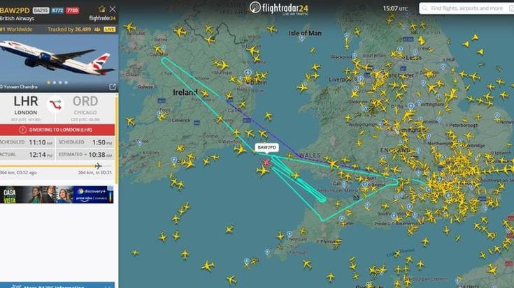 Un volo Londra-Chicago rientrato a Heathrow in emergenza: problema di depressurizzazione