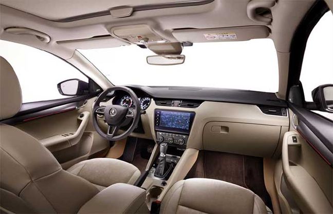 Škoda Octavia, salto in alto