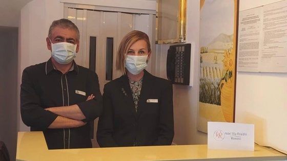 Rimini, il crowdfunding per regalare un soggiorno ai sanitari che hanno lottato contro il coronavirus