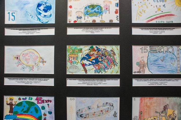 Bologna, Mandela e San Francesco nelle banconote disegnate dagli studenti