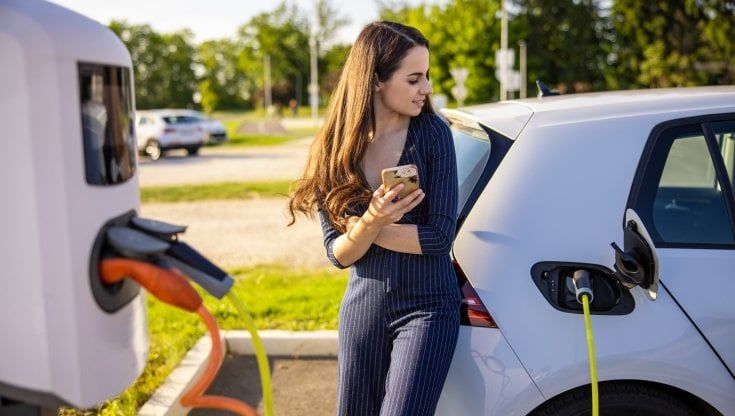 Rotta: “Svolta per l’auto elettrica con il Pnrr: incentivi e ricariche veloci”