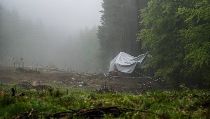 Tragedia del Mottarone, lo psicologo dell'emergenza Sbattella: "L’orrore ammutolisce, ora vanno protetti quelli che sono rimasti”