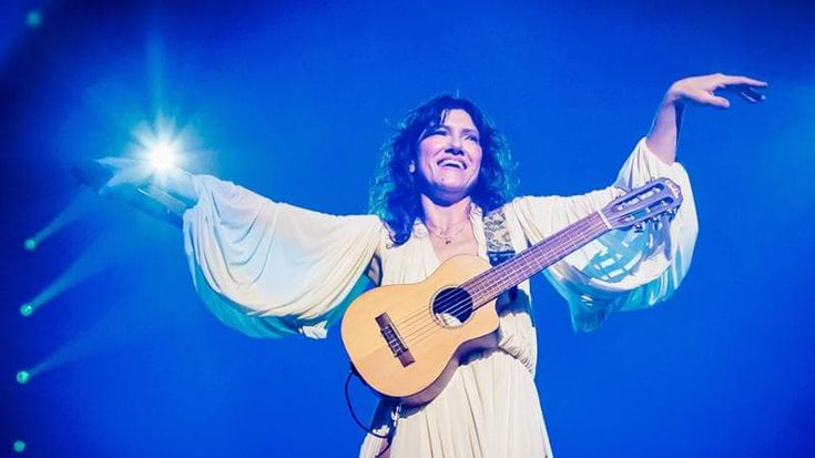 Elisa in concerto al PalaSele: “Scaletta scelta dal pubblico”