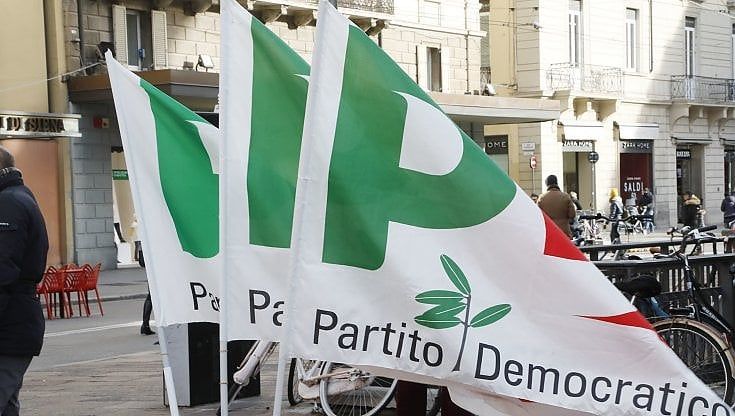 Pd, la macchina delle primarie si mette in moto tra migliaia di volontari e gazebo. Ma spaventa anche la pioggia