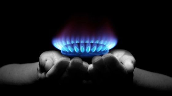 Bollette luce e gas in quarantena, un aiuto concreto per le famiglie