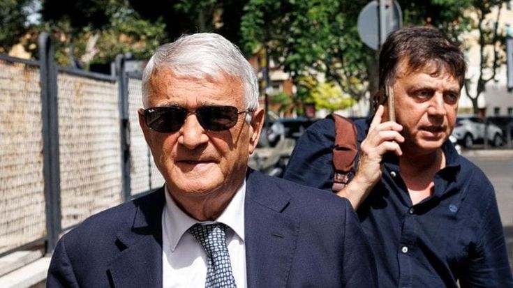 La militanza a destra e il seggio alla Camera con An: chi è Sergio Cola, avvocato di Lavitola