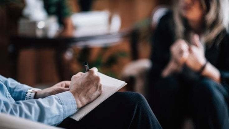 La Sicilia sul lettino dello psicologo. Mille al giorno chiedono il bonus
