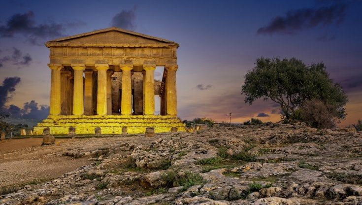 Valle dei Templi, ricompaiono i turisti: “C’est magnifique”