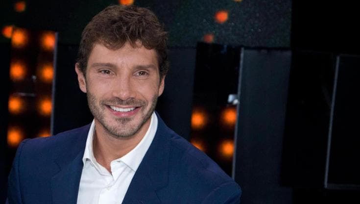 Stefano De Martino e il matrimonio con Belen: “C’erano 110 camerieri, sto ancora pagando”