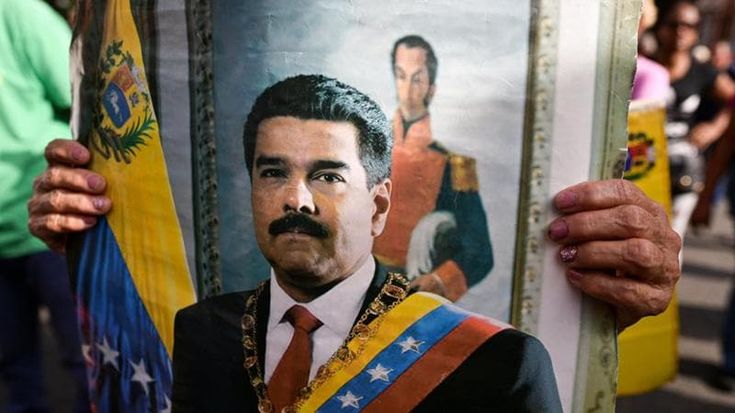 Quei sit-in davanti alle ambasciate e i distinguo sul dittatore Maduro
