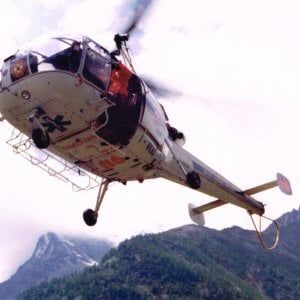 Schianto sulla A21 nel pavese: muoiono un uomo e una donna, salvo il figlio di sei mesi che era sul seggiolino