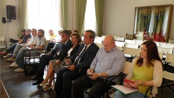 Vertenza Simply-Sma: "Market di Salso e Fidenza in perdita". Sindacati e politica chiedono tempo