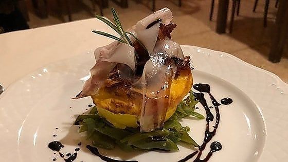  Osteria Stallo del pomodoro, la trattoria moderna che non dimentica il territorio