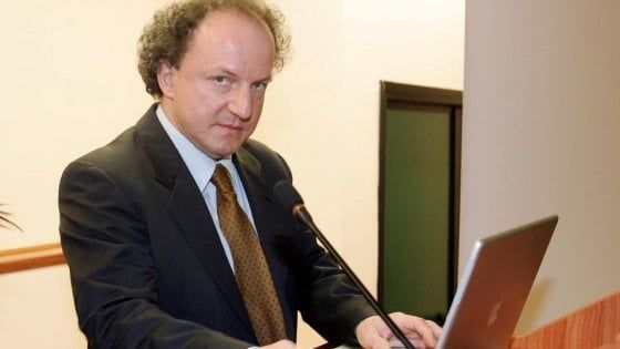 Scienziato italiano accusato di molestie via da Harvard. Il Vimm di Padova lo assume, ma l'intero comitato si dimette