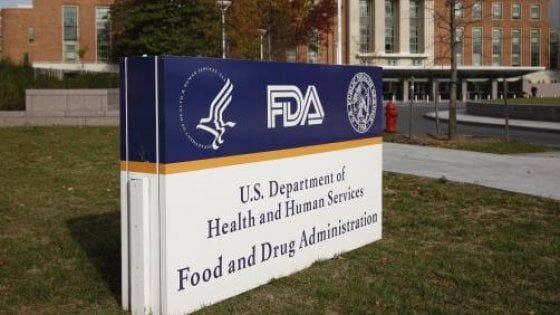 Dagli Usa nuova terapia genica contro il cancro: trasforma linfociti in killer del tumore