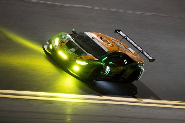 Lamborghini show storico: sua la 24 Ore di Daytona