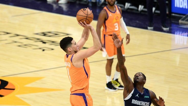 Nba: Golden State e Phoenix continuano a correre, Lakers travolti dai Celtics. Brooklyn in vetta a Est