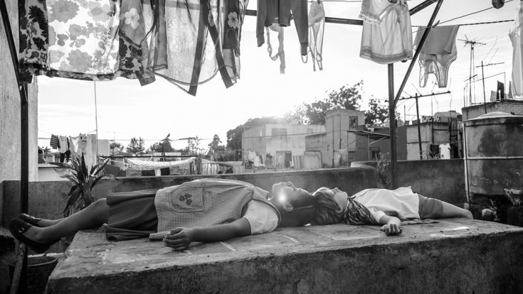 “Roma” di Alfonso Cuarón: lotta di classe e ricordi di infanzia in un sontuoso bianco e nero